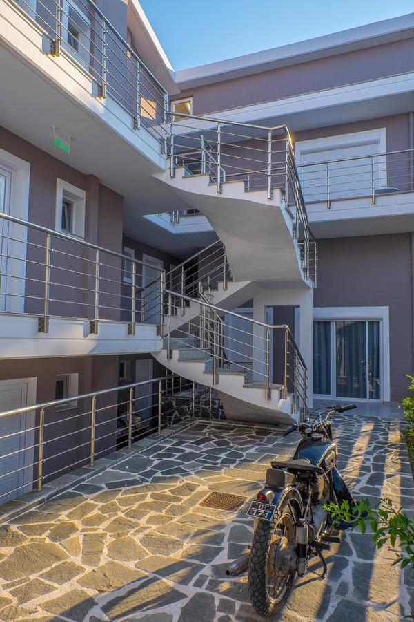 Must Boutique Hotel & Restaurant كانالي المظهر الخارجي الصورة